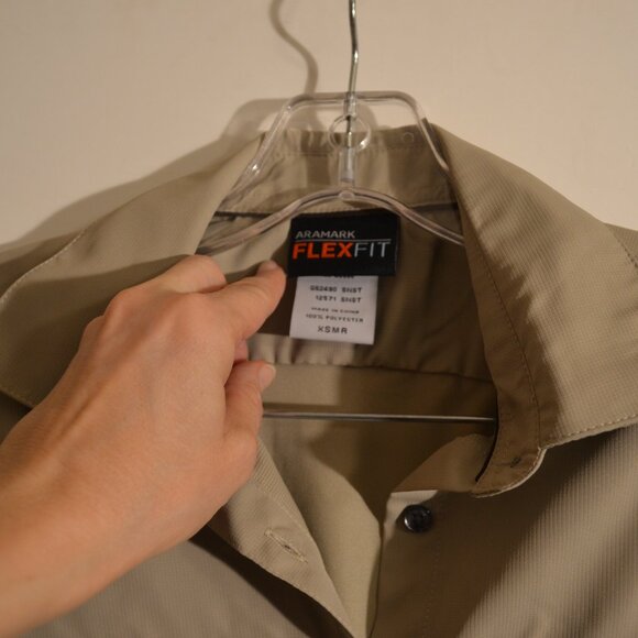 ARAMARK FLEXFIT Gray-Tan Polyester Long Sleeves Buttons-Down Shirt Women's XSMR - Picture 2 of 7